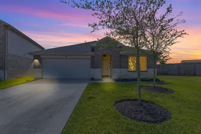 7906 Tamarind Lane, Baytown, TX 77521 - Photo 5