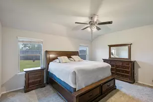 7906 Tamarind Ln, Baytown, TX 77521 - Photo 23