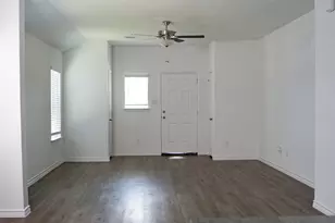 513 Oak Chase Ave, Dayton, TX 77535 - Photo 5