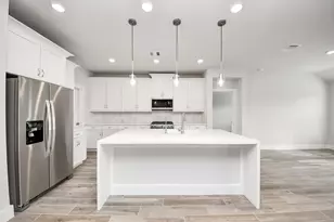 207 Orchard Laurel Dr, Alvin, TX 77511 - Photo 25