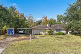 4413 Frontier Dr, Houston, TX 77041 - Photo 1