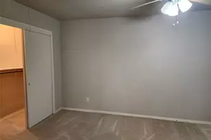 407 Ave C, Markham, TX 77456 - Photo 5