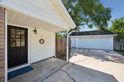 426 Pebblebrook Drive, Seabrook, TX 77586 - Photo 29