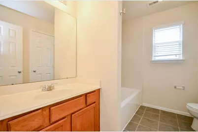 2903 Gaelic Green Street, Houston, TX 77045 - Photo 23