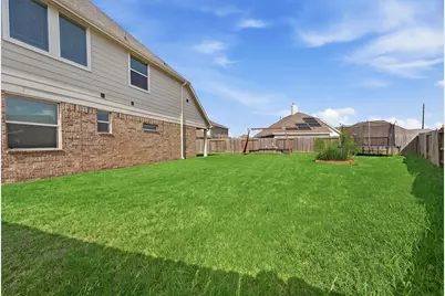 215 San Gabriel, Baytown, TX 77523 - Photo 21