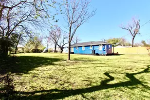 2022 Ladin Dr, Houston, TX 77039 - Photo 17