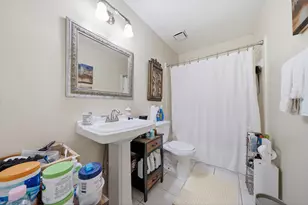 6438 Chatham Island Ln, Houston, TX 77035 - Photo 19