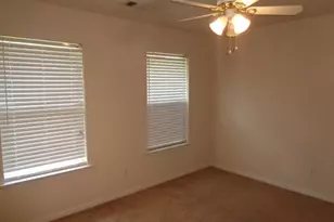10326 Thornmont Ln, Houston, TX 77070 - Photo 5