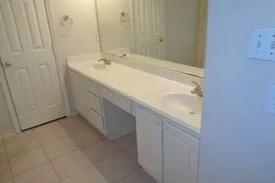 10326 Thornmont Ln, Houston, TX 77070 - Photo 17