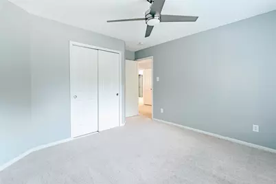 22 E New Avery Place, The Woodlands, TX 77382 - Photo 27