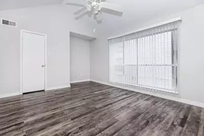4400 Memorial Drive #41-1266, Houston, TX 77007 - Photo 11