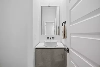 817 Thornton Road #F, Houston, TX 77018 - Photo 15