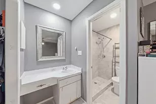 5915 Black Maple Ln, Houston, TX 77088 - Photo 21