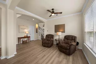 341 Burgundy Dr, Alvin, TX 77511 - Photo 9