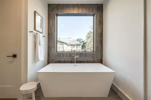 407 E 27th St, Houston, TX 77008 - Photo 33