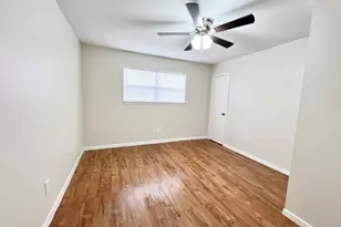 2400 5th St, Bay City, TX 77414 - Photo 9