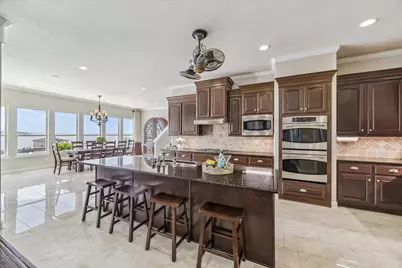 16202 Pelican Beach Lane, Houston, TX 77044 - Photo 5