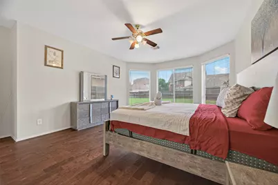 5911 Indian Hills Ln Lane, Sugar Land, TX 77479 - Photo 13
