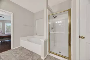 5911 Indian Hills Ln Ln, Sugar Land, TX 77479 - Photo 17