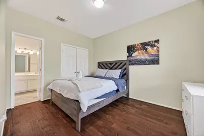 5911 Indian Hills Ln Lane, Sugar Land, TX 77479 - Photo 19