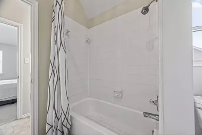 5911 Indian Hills Ln Lane, Sugar Land, TX 77479 - Photo 33