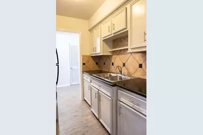 2801 Carrolton #4, Houston, TX 77023 - Photo 1