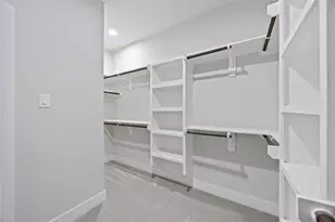 8310 Mariah St, Houston, TX 77051 - Photo 25