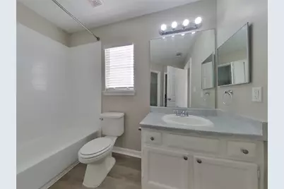 3254 Kelling Street, Houston, TX 77045 - Photo 9