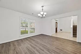 4019 St Michaels Ct, Sugar Land, TX 77479 - Photo 7