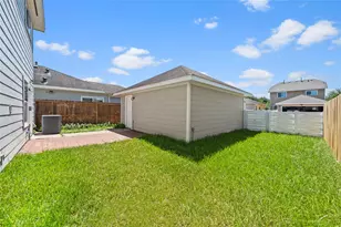 1714 Claremont Garden Cir, Houston, TX 77047 - Photo 23