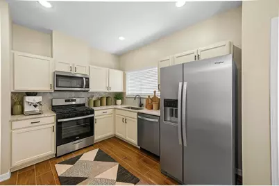 1714 Claremont Garden Circle, Houston, TX 77047 - Photo 9