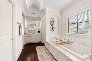 4609 Beech St, Bellaire, TX 77401 - Photo 5
