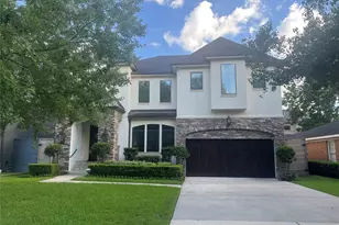 4609 Beech St, Bellaire, TX 77401 - Photo 1