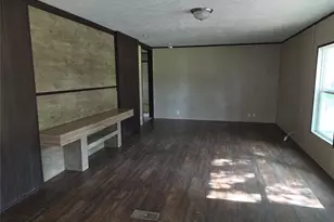 20527 Lk Frst Dr E, Guy, TX 77444 - Photo 7