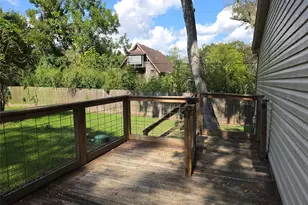 20527 Lk Frst Dr E, Guy, TX 77444 - Photo 15
