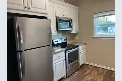 1841 Caroline Lane, Sealy, TX 77474 - Photo 7