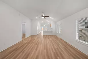 30910 Newcomb Lndg Ln, Waller, TX 77484 - Photo 19