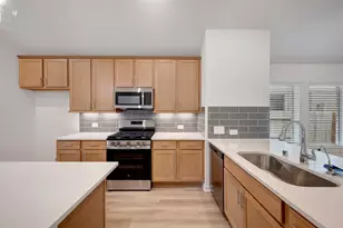30910 Newcomb Lndg Ln, Waller, TX 77484 - Photo 3