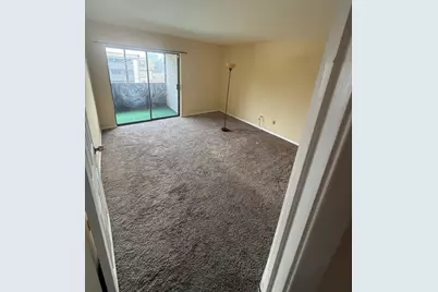 3055 Walnut Bend Lane #36, Houston, TX 77042 - Photo 11
