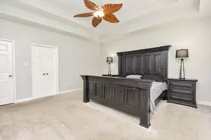 2110 5 Iron Dr, Houston, TX 77089 - Photo 13