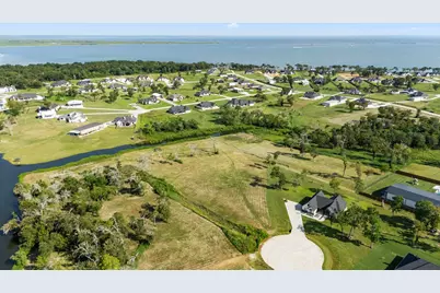 5326 Pineloch Bayou Drive, Baytown, TX 77523 - Photo 1