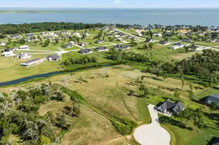 5326 Pineloch Bayou Dr, Baytown, TX 77523 - Photo 1