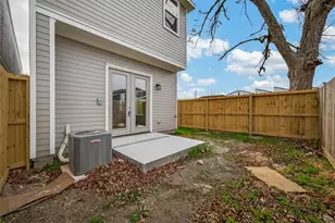 1504 Hussion St, Houston, TX 77003 - Photo 43