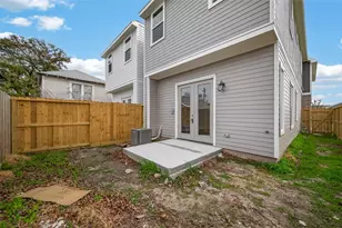 1504 Hussion St, Houston, TX 77003 - Photo 45