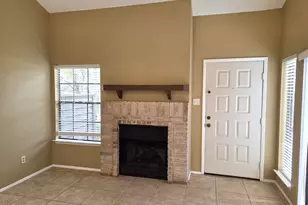 2611 Grants Lake Blvd, Sugar Land, TX 77479 - Photo 3
