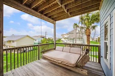 4015 Warchest Court, Galveston, TX 77554 - Photo 5