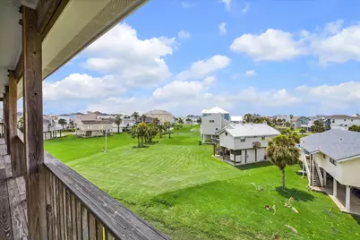 4015 Warchest Court, Galveston, TX 77554 - Photo 31