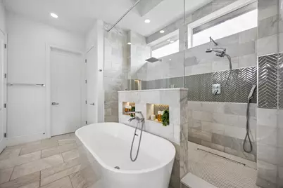4951 Valkeith Drive, Houston, TX 77096 - Photo 23