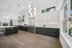 4951 Valkeith Dr, Houston, TX 77096 - Photo 9