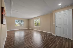 1202 Willow Ln, League City, TX 77573 - Photo 3